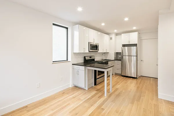 Rented by Pielet Brothers Management LLC | media 15