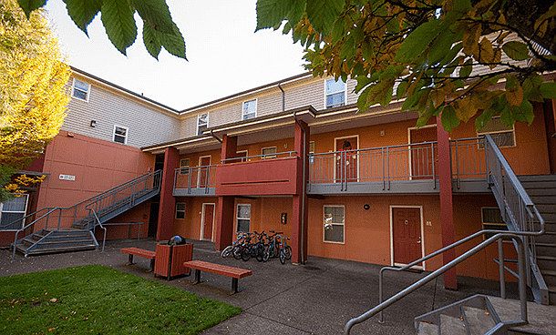 1st image of 220 SE 12th Ave #18331816