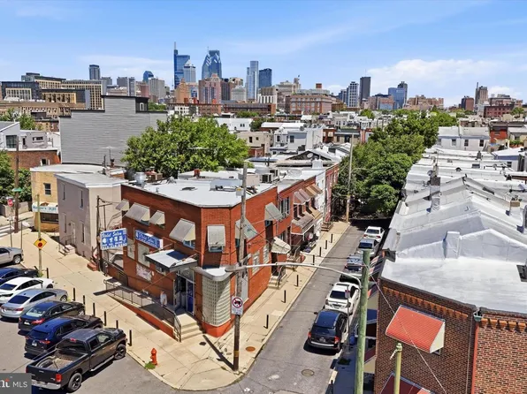 1013 Reed St, Philadelphia, PA 19147