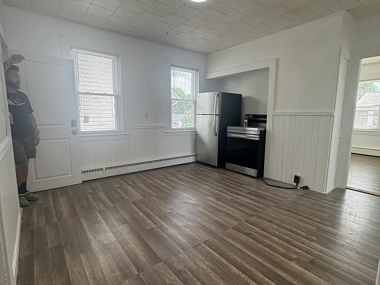 123 Francis Ave #2 — Photo 2