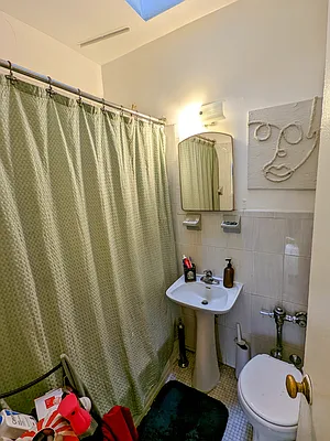 Rented by Guidance Realty Corp. | media 15