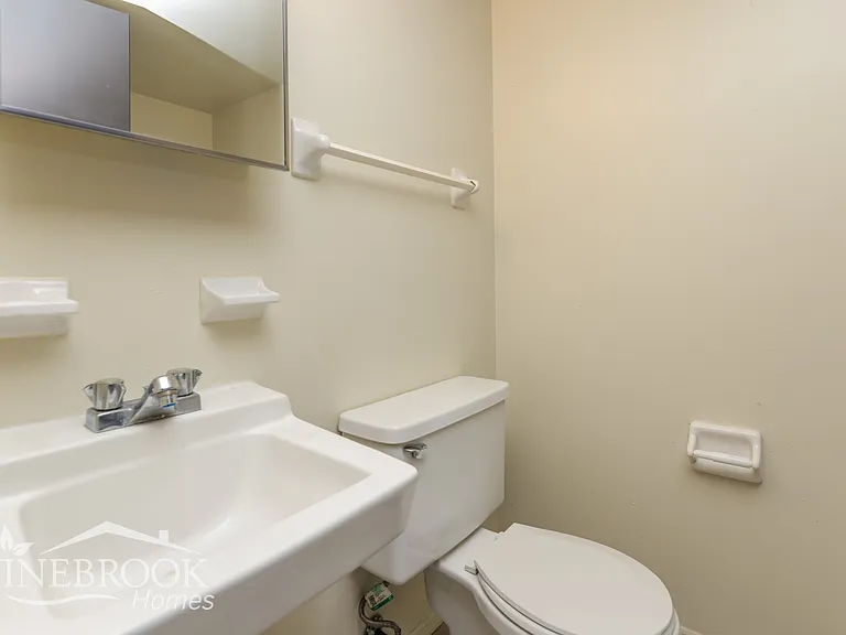 8237 Mount Carmel St — Photo 14