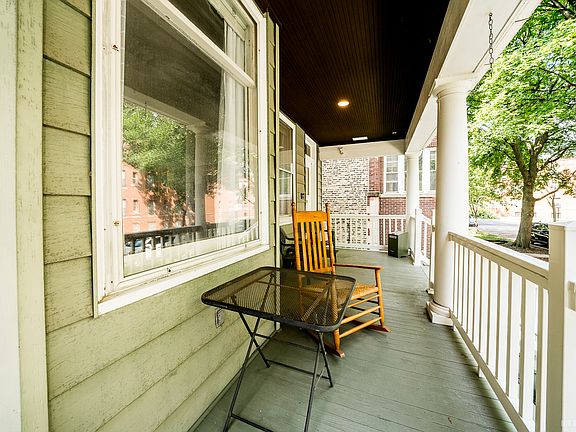 4th image of 5822 N Wayne Ave