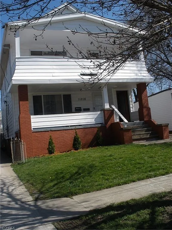 11218 Thrush Ave photo 1