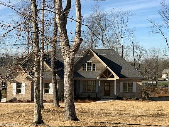 3rd image of 7903 Honkers Hollow Dr