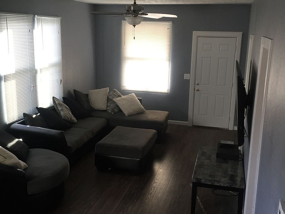 2nd image of 1706 9th Ave