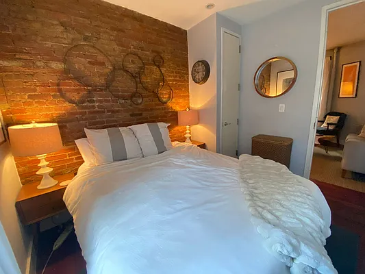 Rented by Brooklyn High Rise LLC | media 5