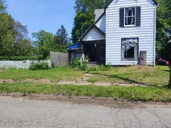 146 Nickle Plate Ave, Conneaut, OH 44030