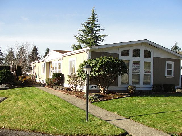 1st image of 1912 138th St E