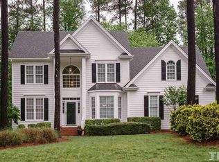 209 Norwalk St, Holly Springs, NC 27540