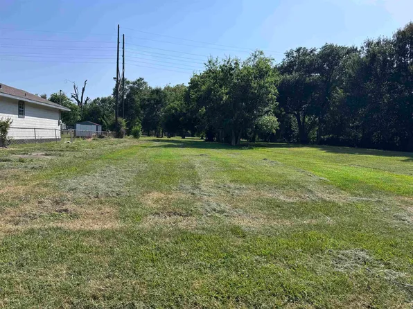 1417 Dequeen Blvd, Port Arthur, TX 77640