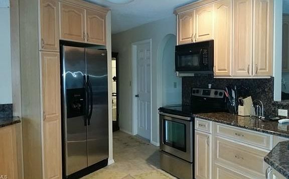 3rd image of 5414 SW 3rd Ave