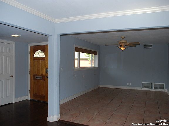 2nd image of 335 Northridge Dr