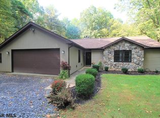 162 Fall Foliage Ln, Howard, PA 16841