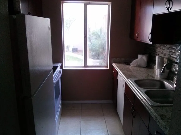 7508 Presley Pl #D — Photo 11