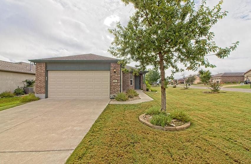 1st image of 800 Salado Creek Ln