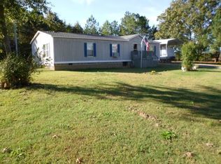 145 Turnbow Ln, Crump, TN 38327