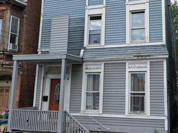 393 9th Street, Troy, NY 12180