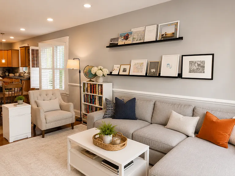 772 Centre St #1 — Photo 4