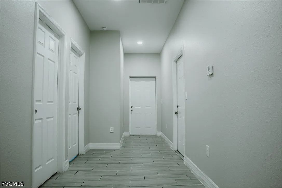 3 bed, 2.0 bath, 1212 sqft, $1,750 — Photo 4