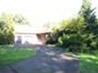 72 Fox Hill Rd, Doylestown, PA 18901