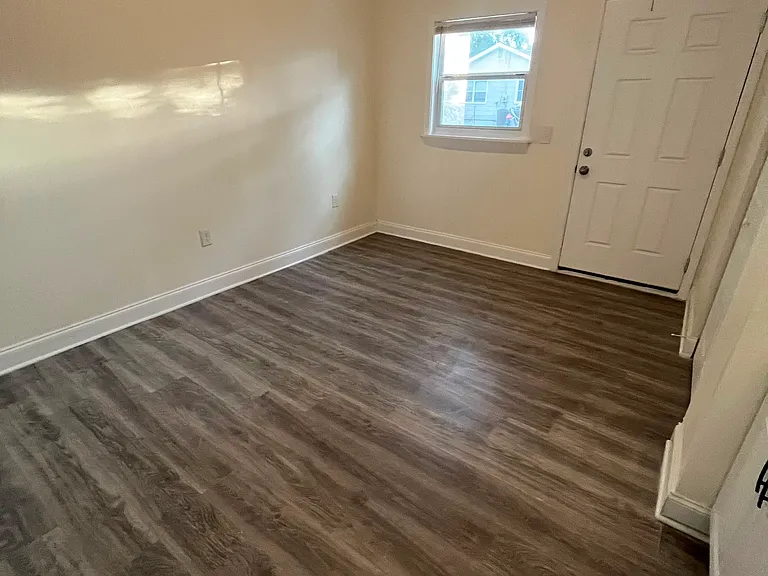 1763 30th Ave N #2 — Photo 3