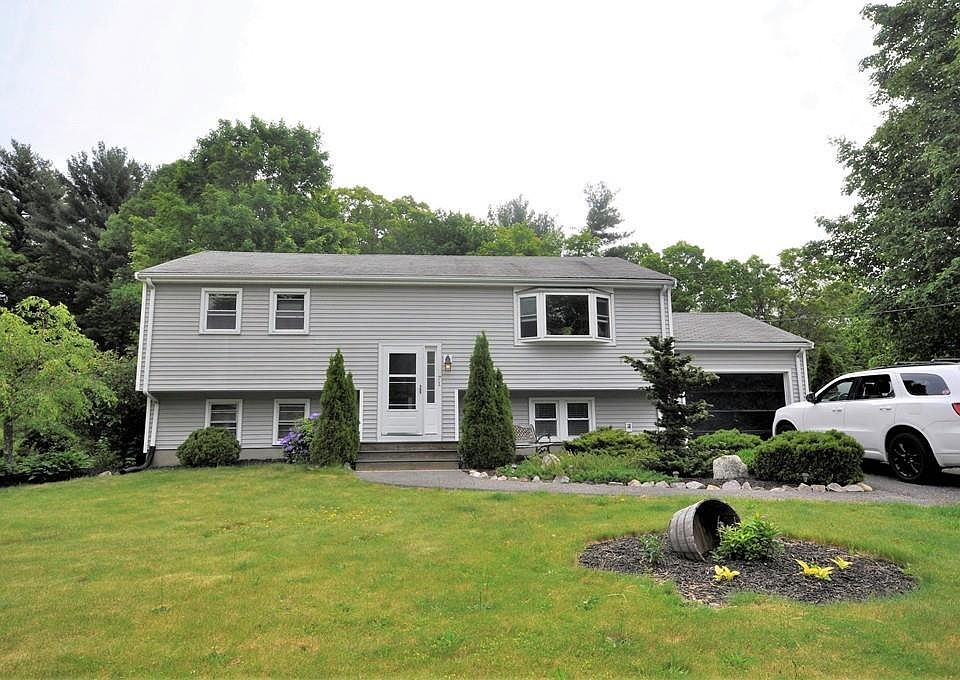 1st image of 71 Balsam Ave