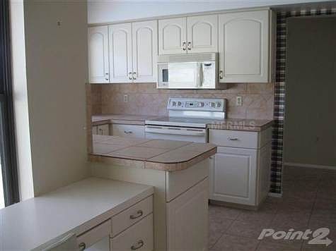 5th image of 3971 Glen Oaks Manor Dr