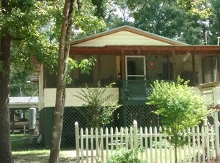 1115 Canning Dr, Wewahitchka, FL 32465