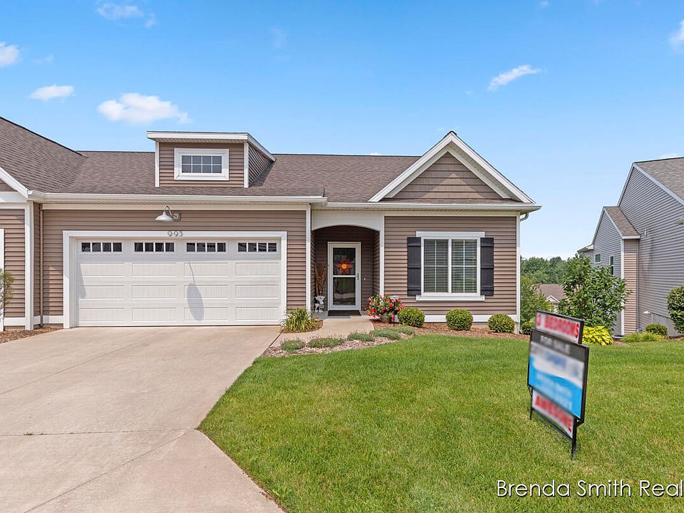 1st image of 995 Castlebay Way