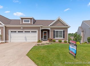 995 Castlebay Way, Hudsonville, MI 49426