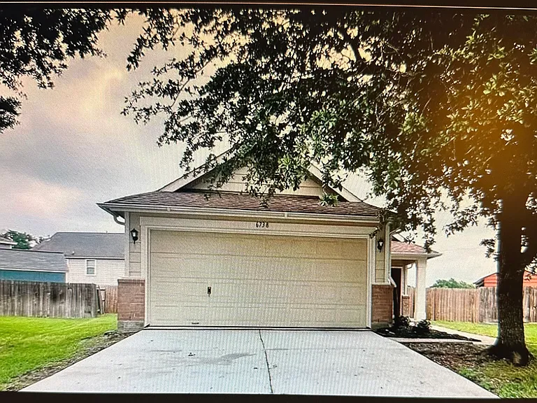 6738 Green Pear Ln — Photo 3