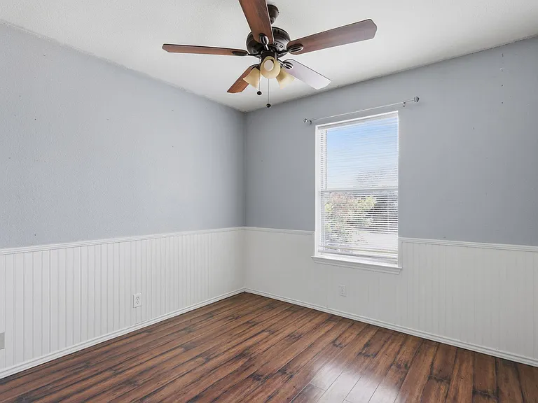14910 Mossycup Ln — Photo 12