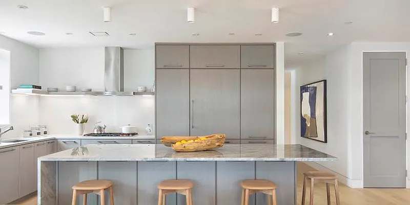 Sold by Corcoran | media 31