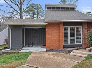 200 Woodgreen Dr APT 25, Madison, MS 39110