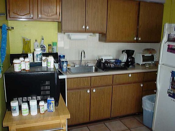 5th image of 5526 Dartmouth Ave N