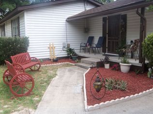 16678 NE 2nd St, Silver Springs, FL 34488