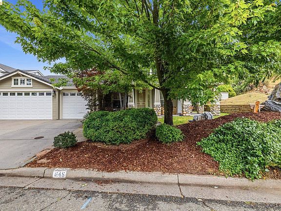 2nd image of 645 Twilight Ct