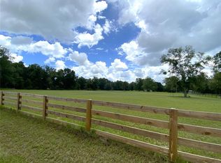 8733 NW 266th St, High Springs, FL 32643