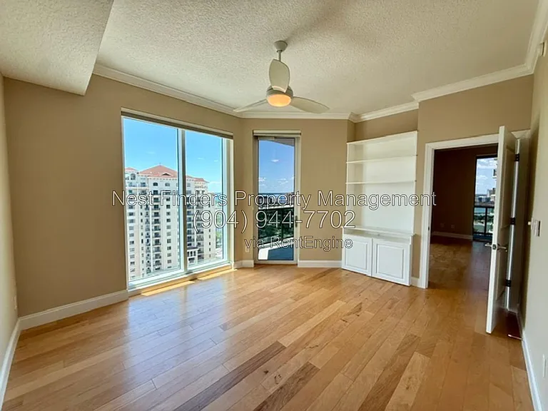 1431 Riverplace Blvd #2001 — Photo 12