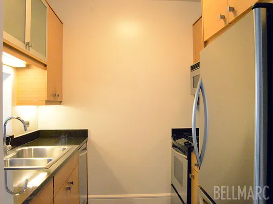 Rented by Bellmarc Realty | media 29