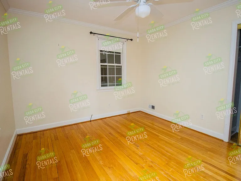 2829 Duncan St — Photo 20
