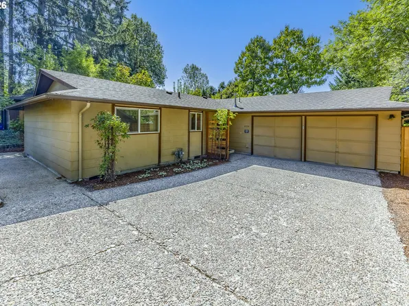 2258 Brittany St, Eugene, OR 97405