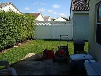 3rd image of 16455 NW 23rd St
