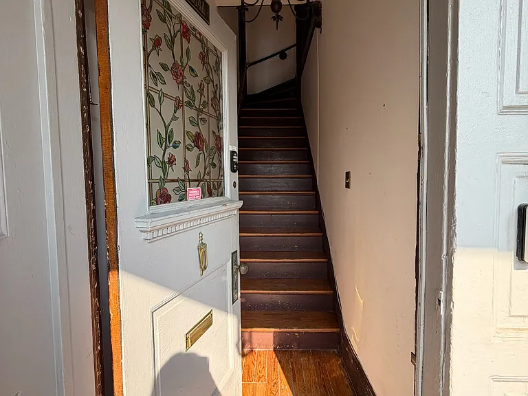 2314 Louisiana Ave #2F — Photo 2