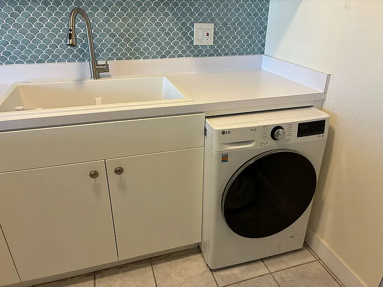 2783 C St #17 — Photo 5