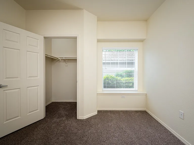 Village at Main Street | Bedroom
