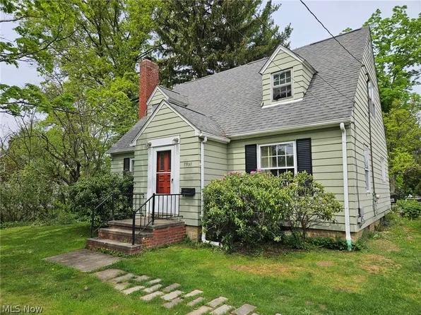 7959 State St, Garrettsville, OH 44231