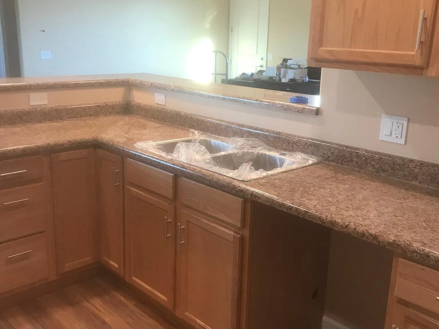 3 bed, 1512 sqft, $2,100 — Photo 4