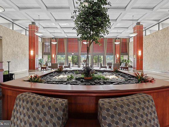 3rd image of 5505 Seminary Rd APT 917N